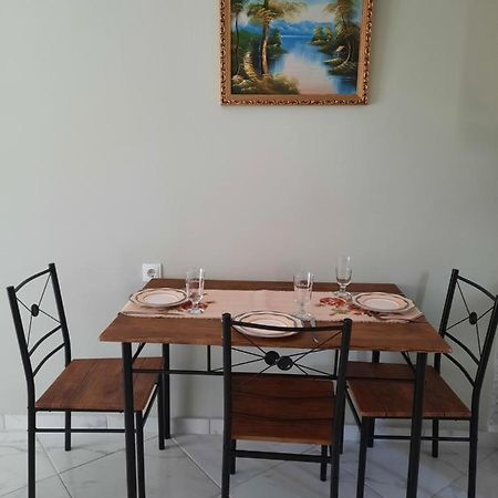 Kalamata Cosy Apartment 2 Exterior photo